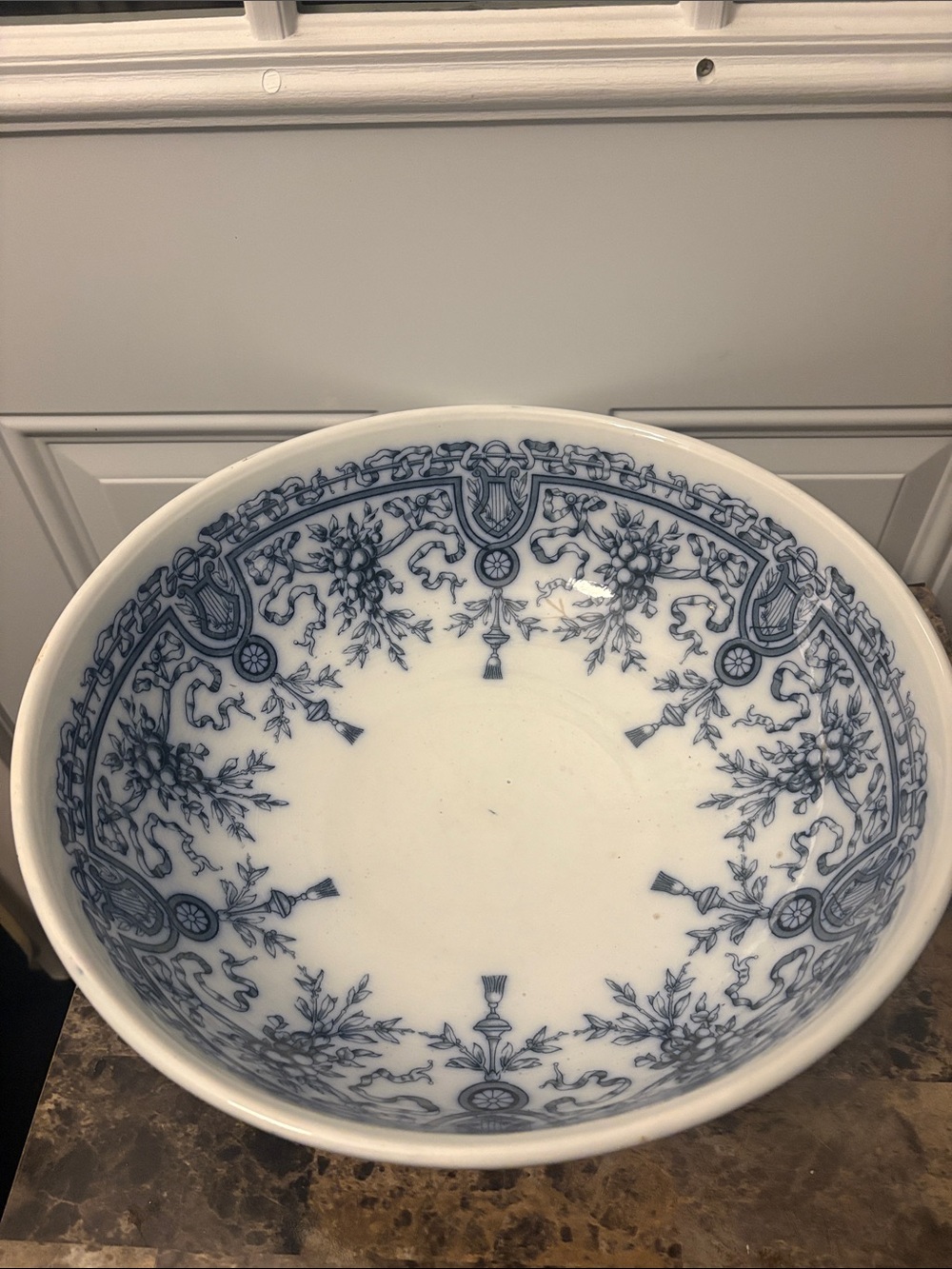 Classic Antique Blue and White Porcelain Decorative Transferware Wash Basin Bowl